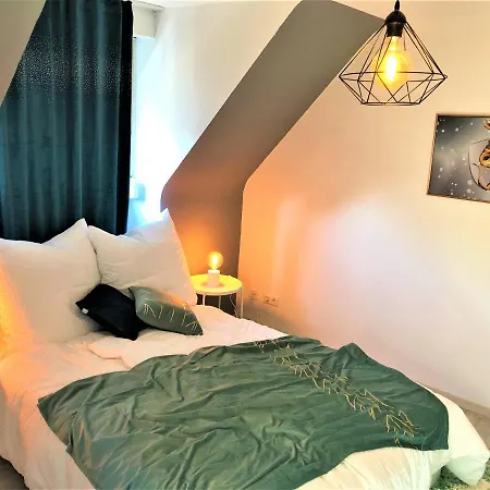 Central-modern, The Fine Wine Near Mtu By Lakescape Fewos