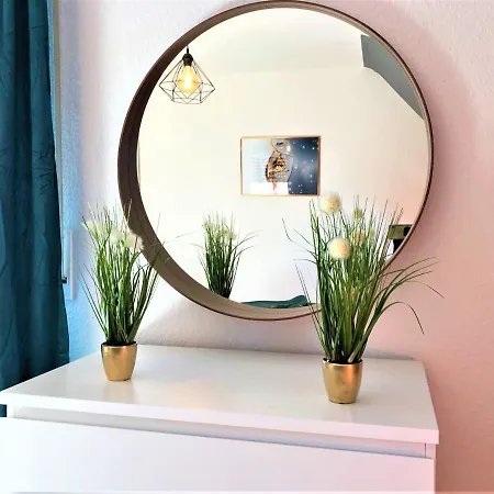 Central-modern, The Fine Wine Near Mtu By Lakescape Fewos * 프리드리히스하펜